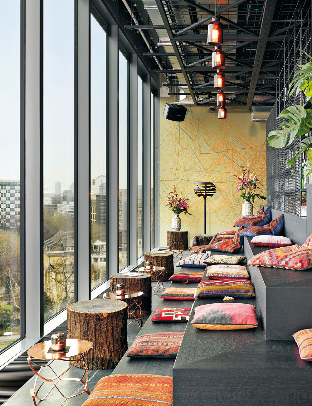 Monkey Bar, Bikini
Budapester Straße 38, Berlin
Design: Werner Aisslinger, Berlin