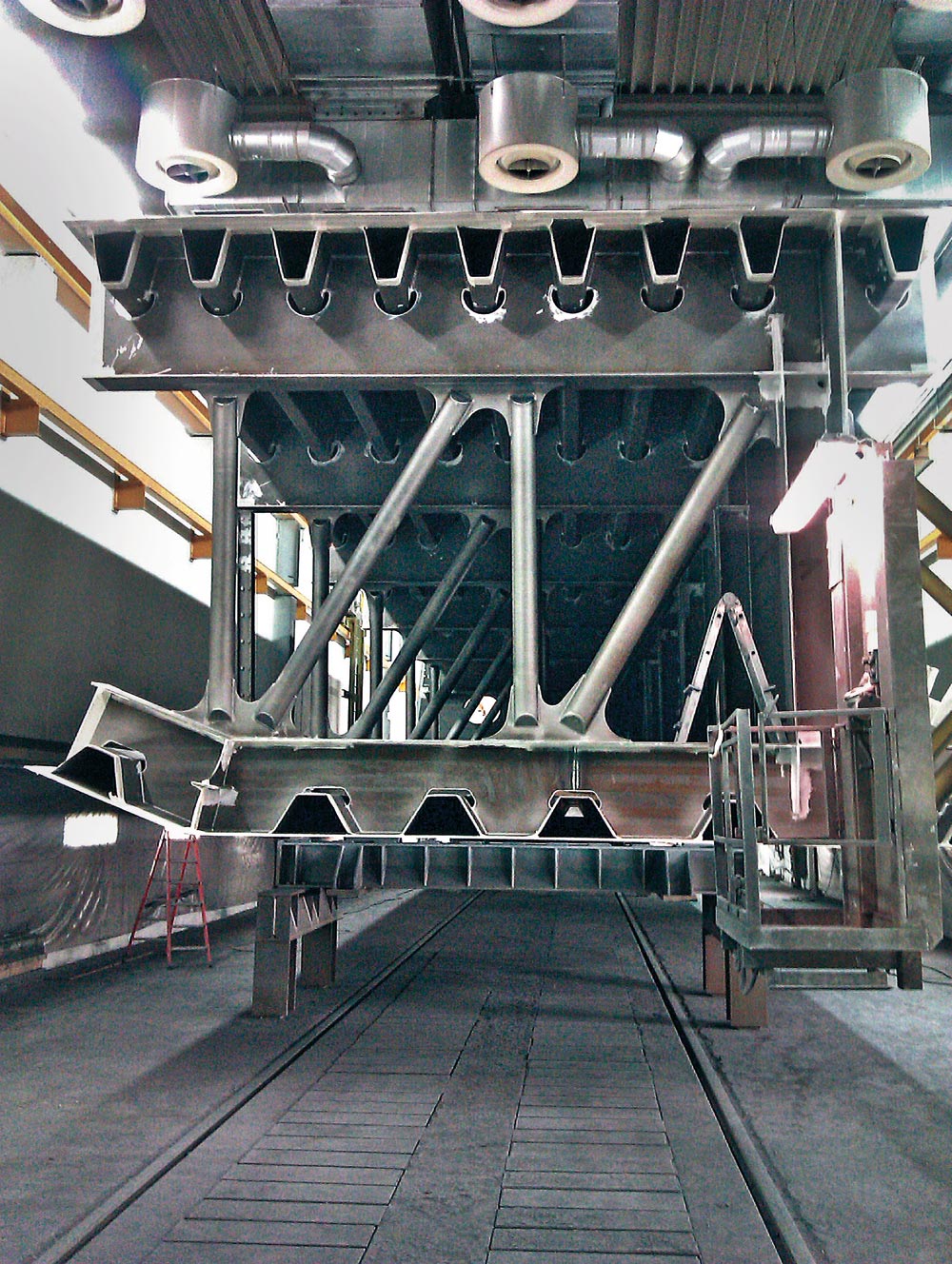 fertiggestelltes Element in der Werkhalle in Sengenthal