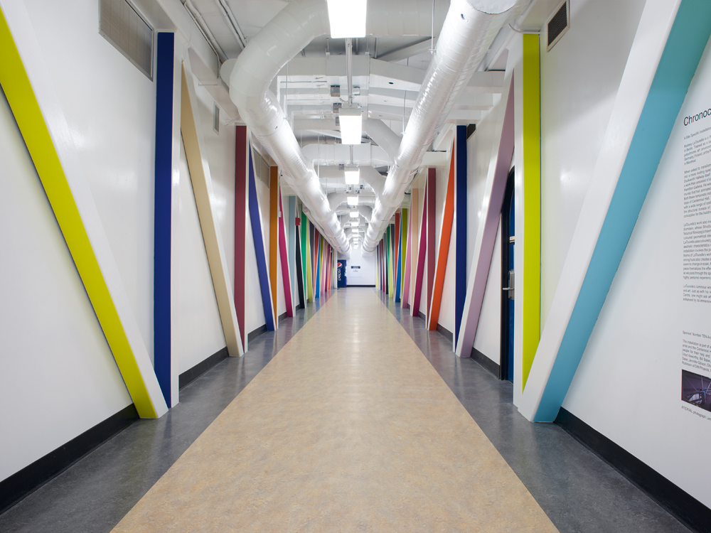 Centennial-Duckworth Corridor, University of Winnipeg, Kanada