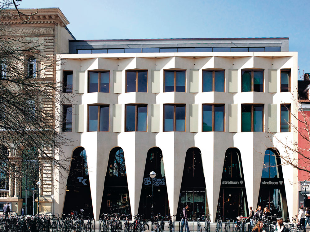 Wohn-, Büro- und Geschäftshaus in Karlsruhe