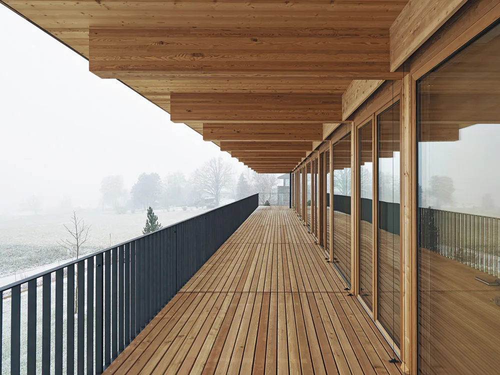 Technik: Deckensysteme aus Holz