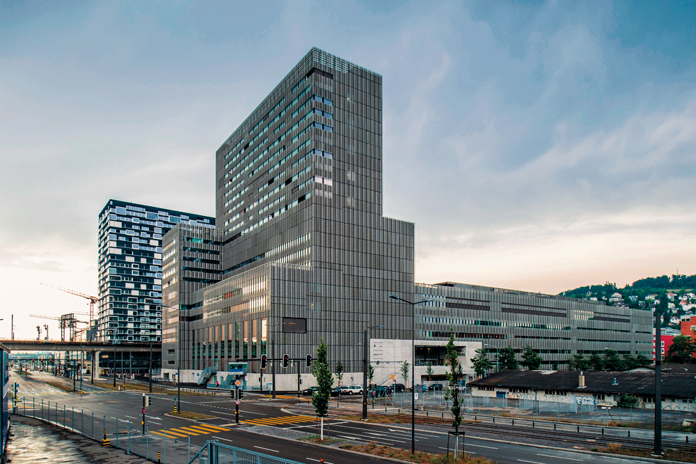 Toni-Areal, Zürich, 2014
Architekten: EM2N