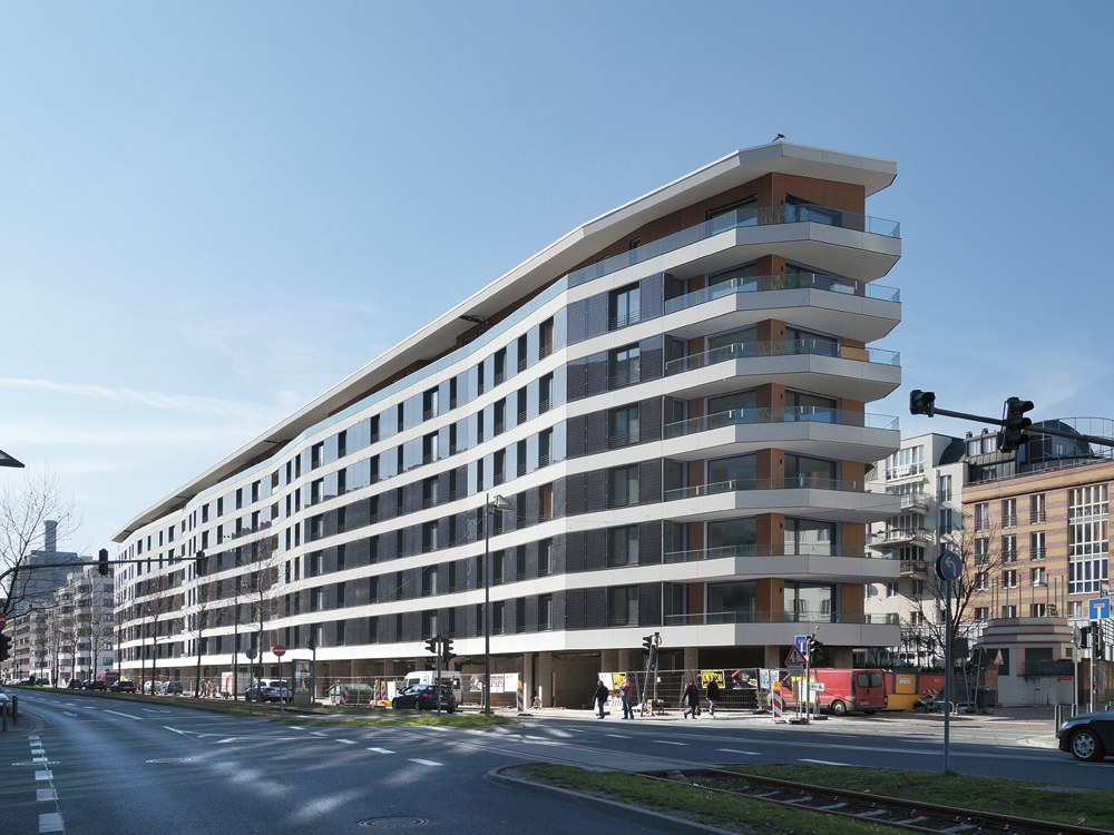 Aktiv-Stadthaus in Frankfurt, Architekten: HHS