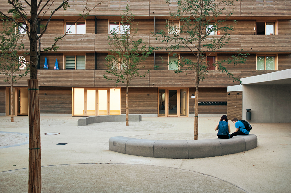 Energieeffizienter Wohnungsbau in Ansbach, 2013
Architekten: Deppisch Architekten