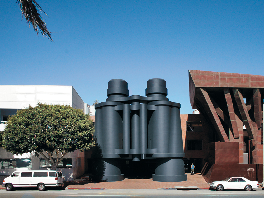 Werbeagentur Chiat / Day, Venice 1991, seit 2011 Google Los Angeles, Architekt: Frank O. Gehry Künstler des Fernglasportals aus Stahl mit Betonhülle: Claes Oldenburg & Coosje van Bruggen
