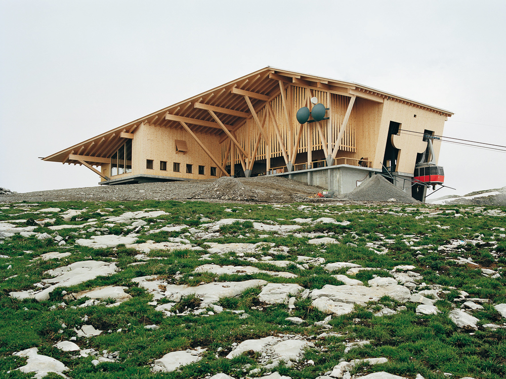 Gipfelgebäude im Toggenburg