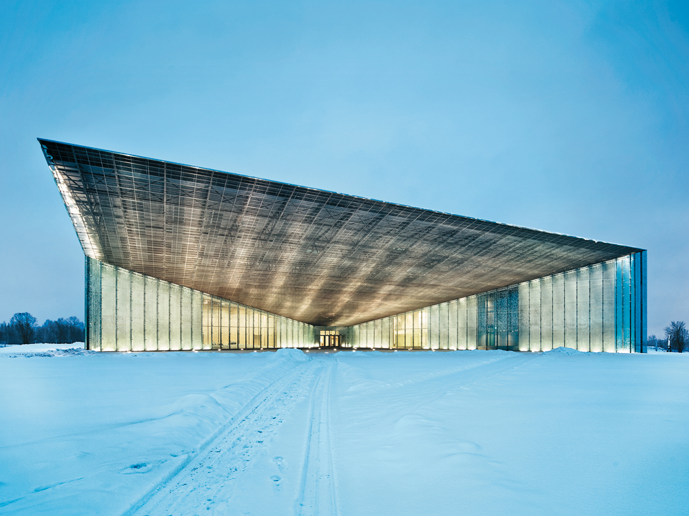 Haupteingang des Estnischen Nationalmuseums, Tartu,
DGT. Dorell.Ghotmeh.Tane / Architects