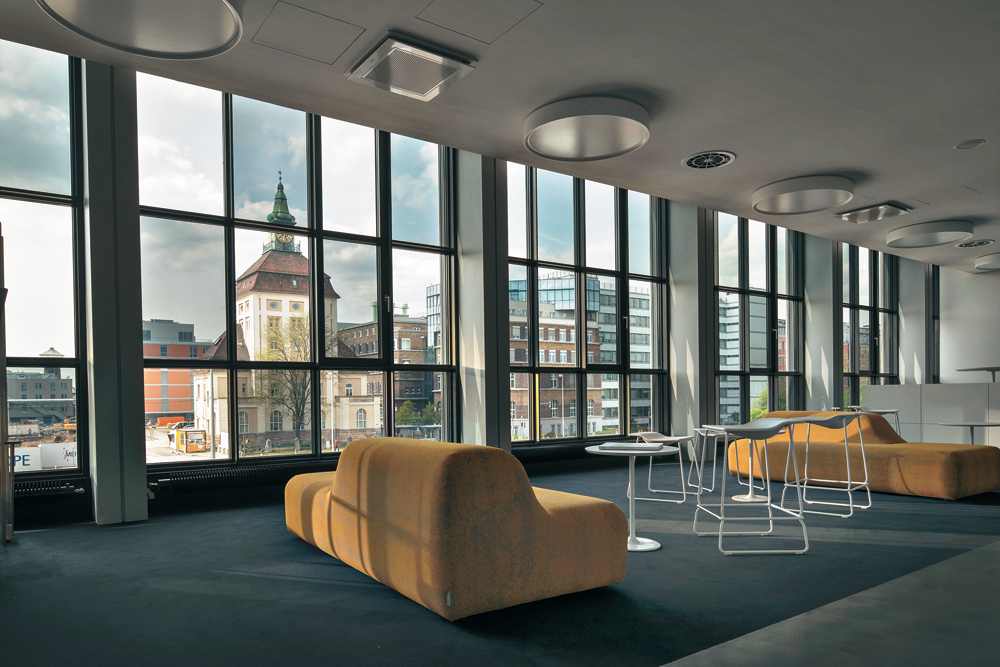 dimmbare Fassade mit Flüssigkristall-Verglasung, Licrivision, Merck, modulares Innovationszentrum Darmstadt