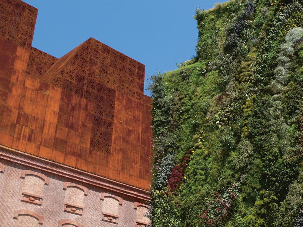 Caixa Forum, Madrid 2007, Herzog & de Meuron, Fassade: Patrick Blanc