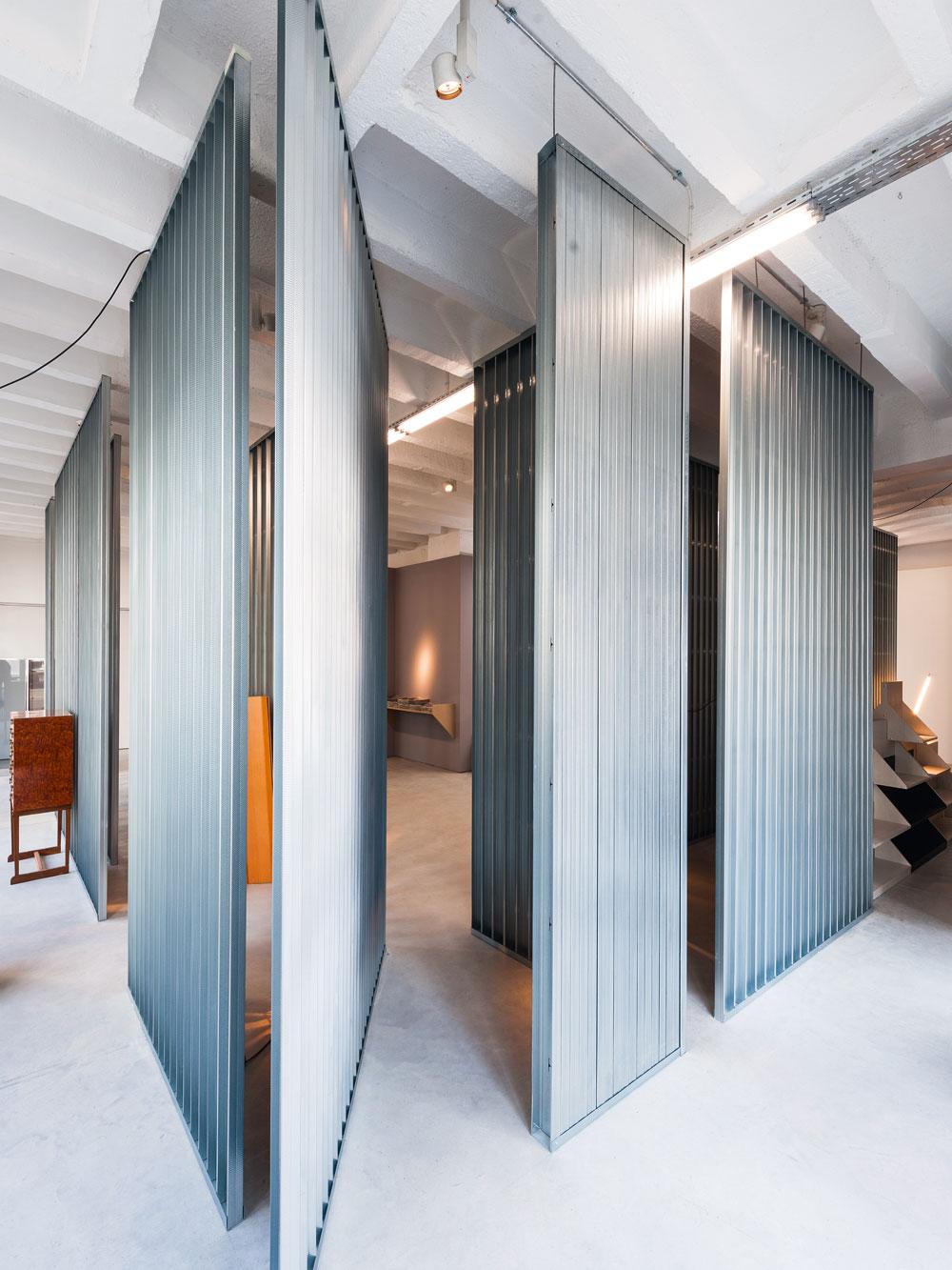 Raumgestaltung, Ausstellungsdesign: Gonzalez Haase AAS, Berlin
Ausstellung Assembling (2015), Galerie Jacksons