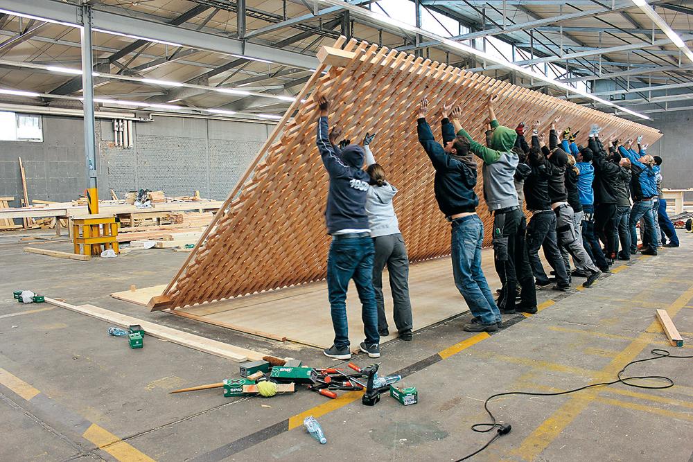 Installation of a timber frame building element