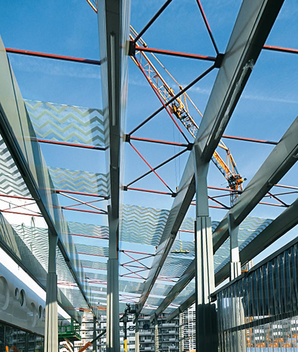 Bahnhofsvordach in Gouda, 2015
Architekten: IAA Architecten, Enschede
Tragwerksplaner: ABT, Velp