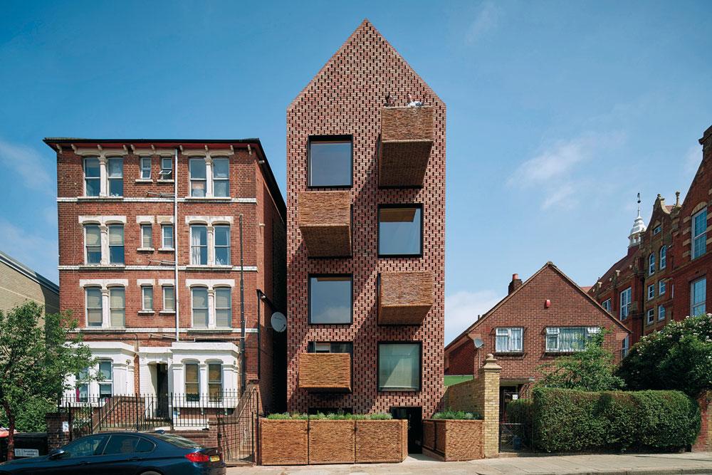 Mehrfamilienhaus, London, 2016
Architekten: Groupwork