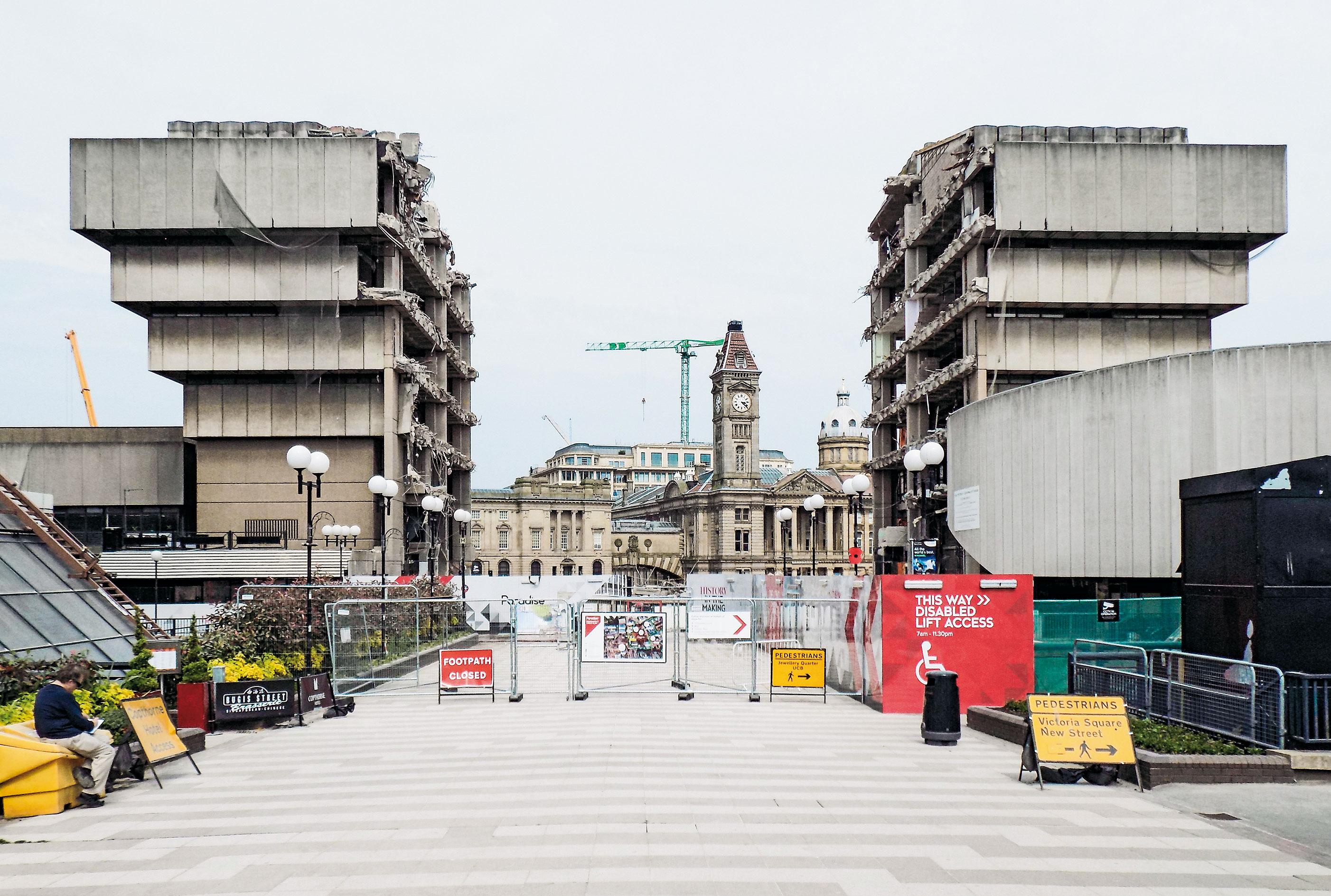 Stadtbibliothek, Birmingham, 1969–1973
Architekt: John Madin