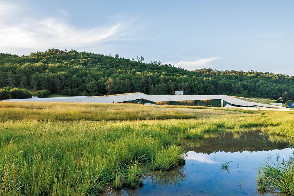 King Abdulaziz Centre for World Culture, 2017, Dhahran, Saudi-Arabien
Lascaux IV: The International Centre for Cave Art, 2016, Montignac, Frankreich