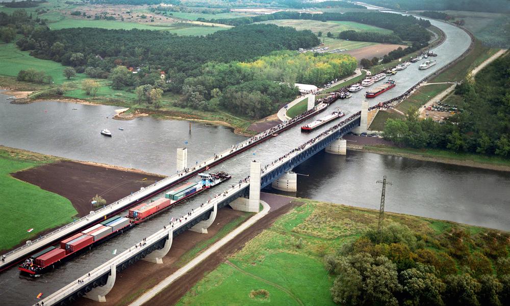 Kanalbrücke über die Elbe, Magdeburg