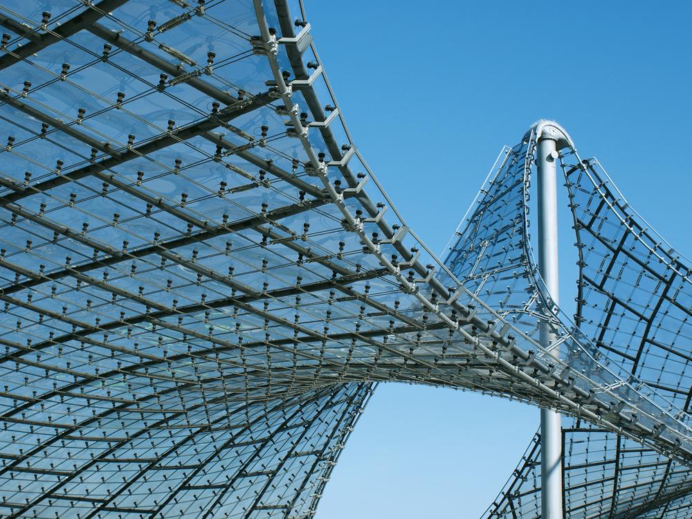 “Young people who decide to take up a career in civil engineering are always
thinking about outstanding structures” (Olympic roof and tower in Munich, Günter Behnisch with Frei Otto 1972)