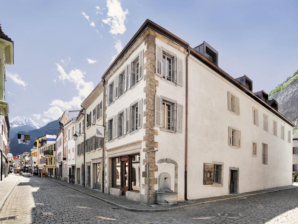 Process: Maisons Duc in Saint-Maurice in Valais