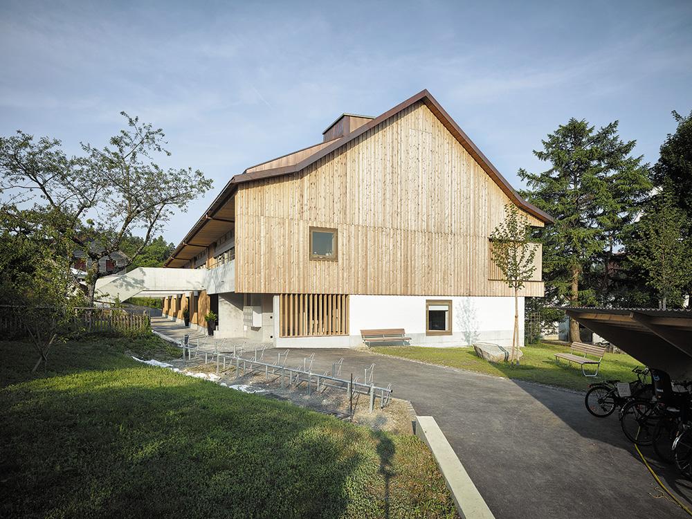 Die Wirkung der Lichtkamine haben die Architekten am physischen Modell erprobt.
