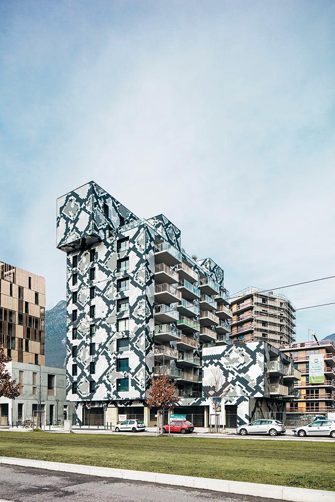 Provokanter Dialog mit dem baulichen Umfeld: Wohnungsbau Le Python in Grenoble.