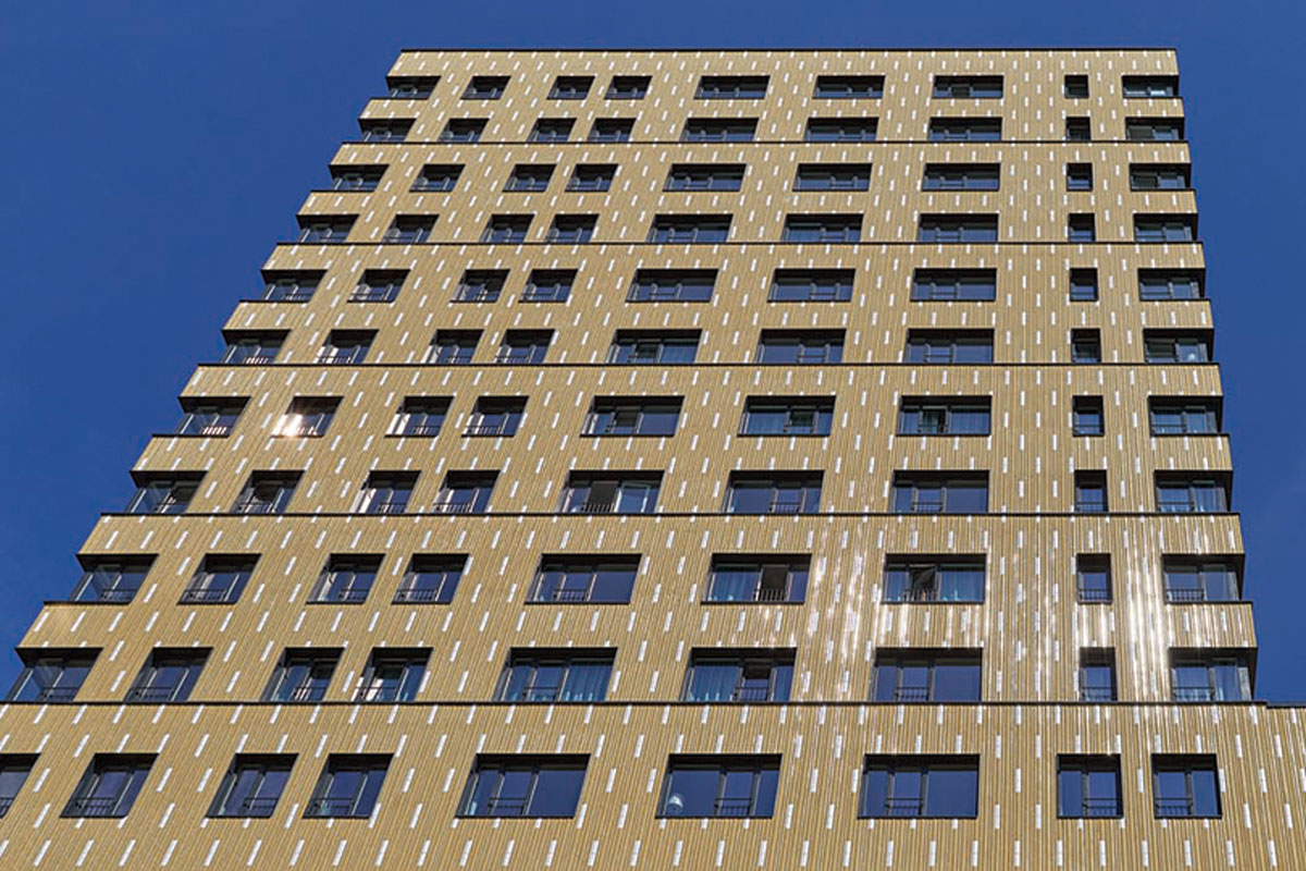 Keramischer Maßanzug: Fritz Tower, Berlin
