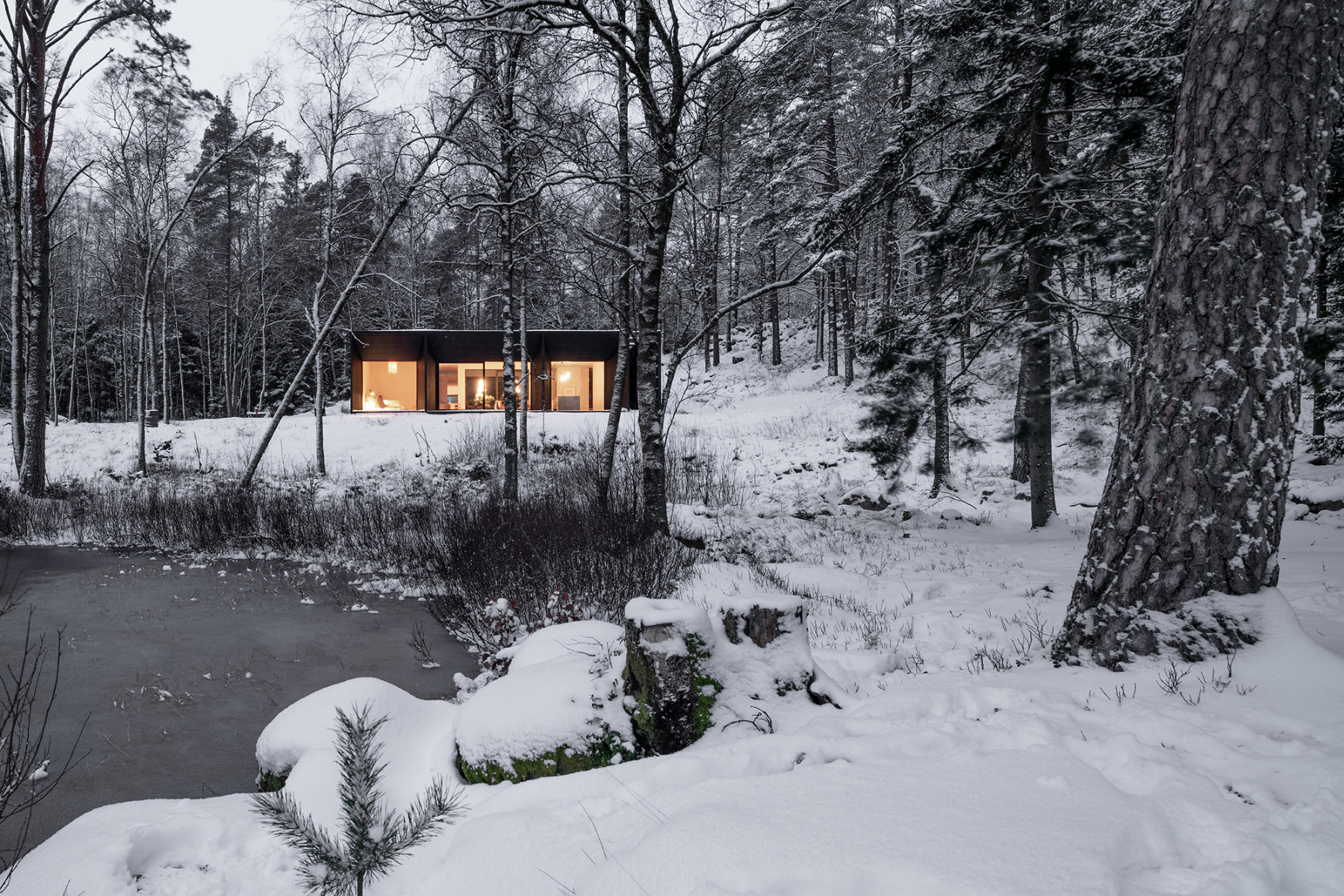 Refugium in der Wildnis: Villa J bei Göteborg