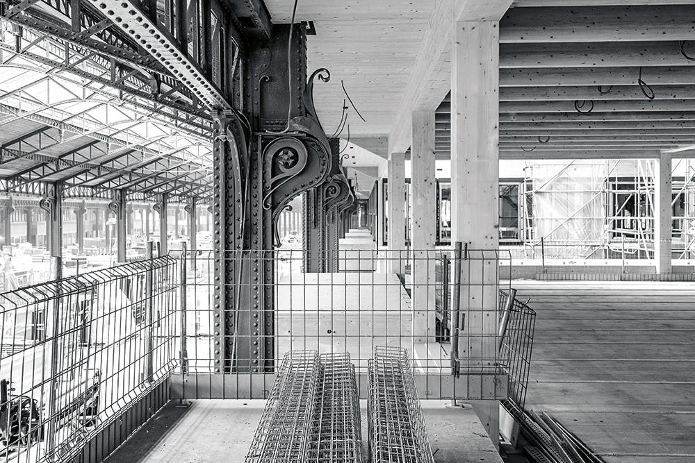 Das BIM-Modell erleichtert die erhöhte Präzision des Neubaus an den Schnittstellen zum Bestand. Es hilft auch bei der Koordination zwischen Holztragwerk und Fassaden.