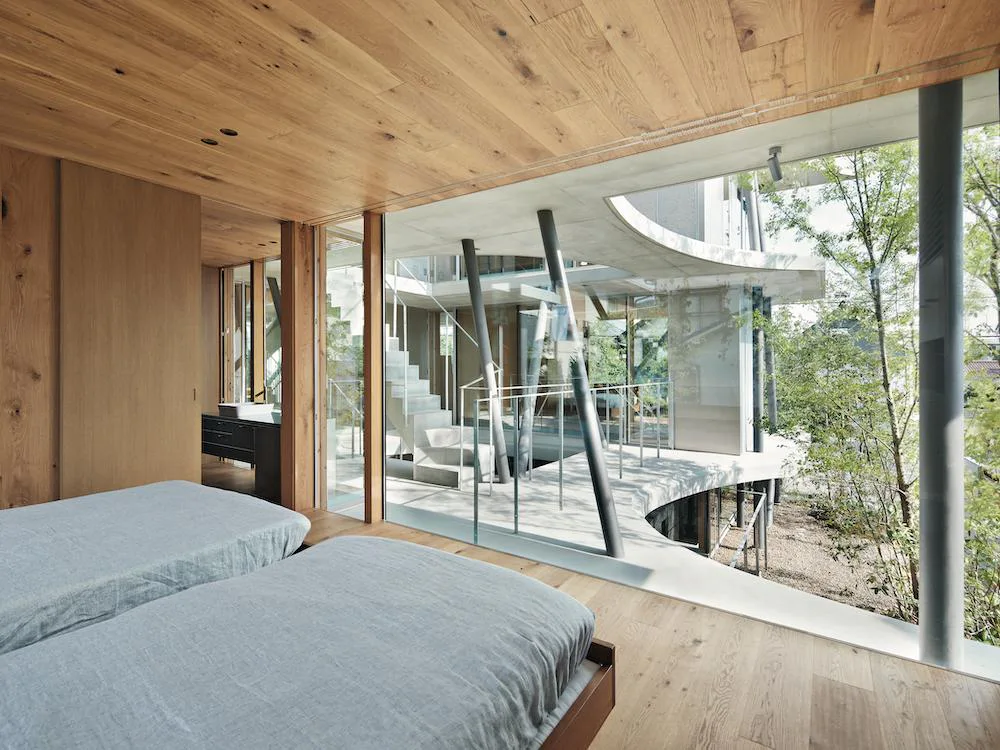 Earth House bei Osaka
