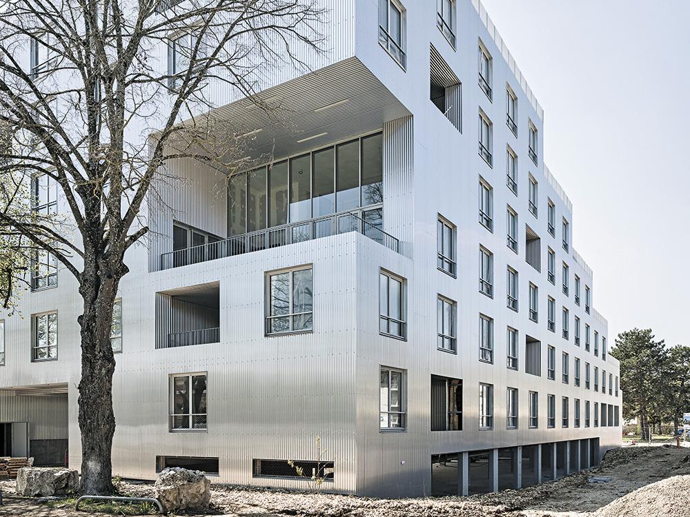 Caracol Housing near Barcelona