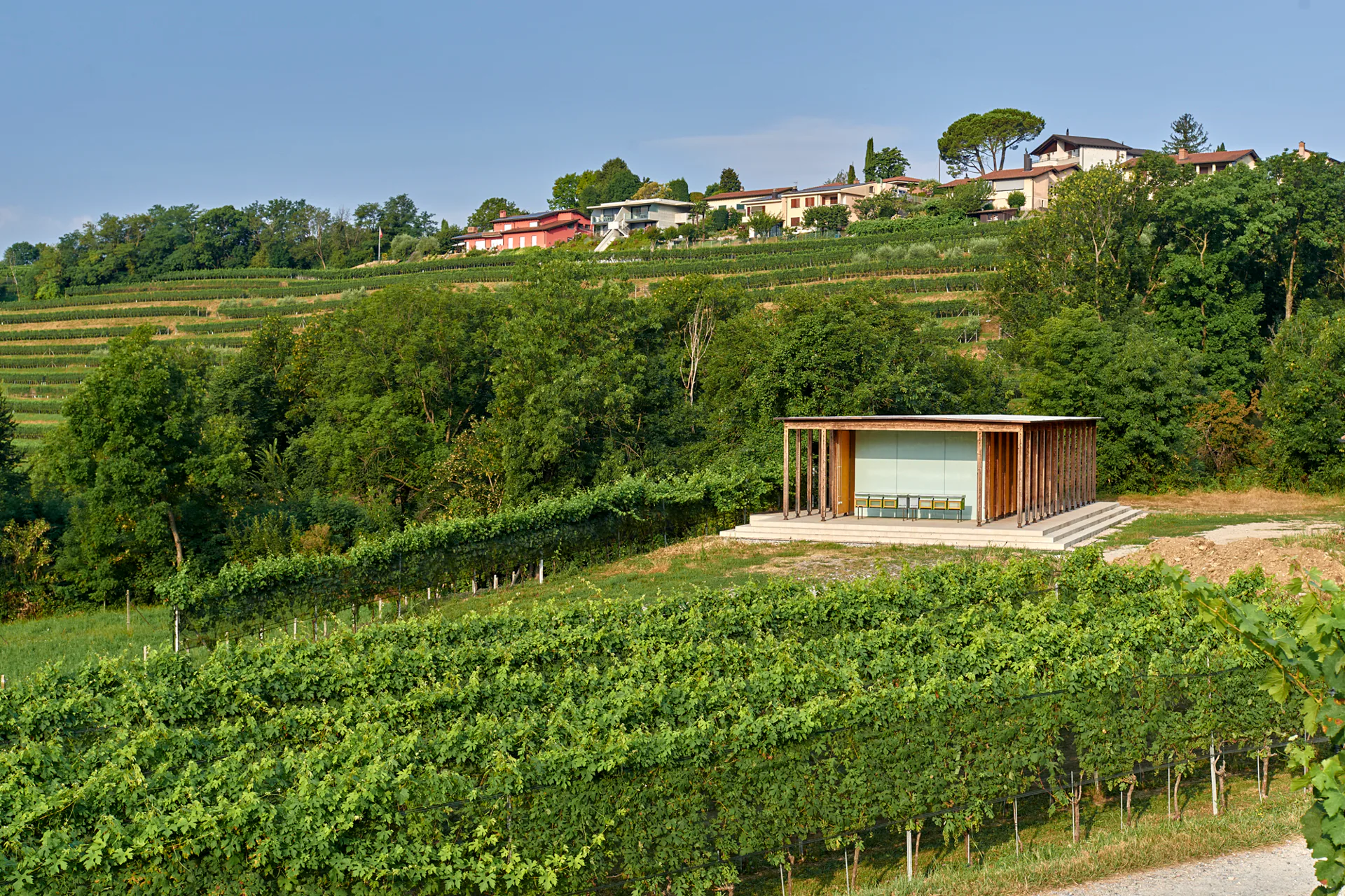 Die Lehrimkerei ist Teil der Mezzana Cantonal Agricultural Farm - Professional Green Centre.