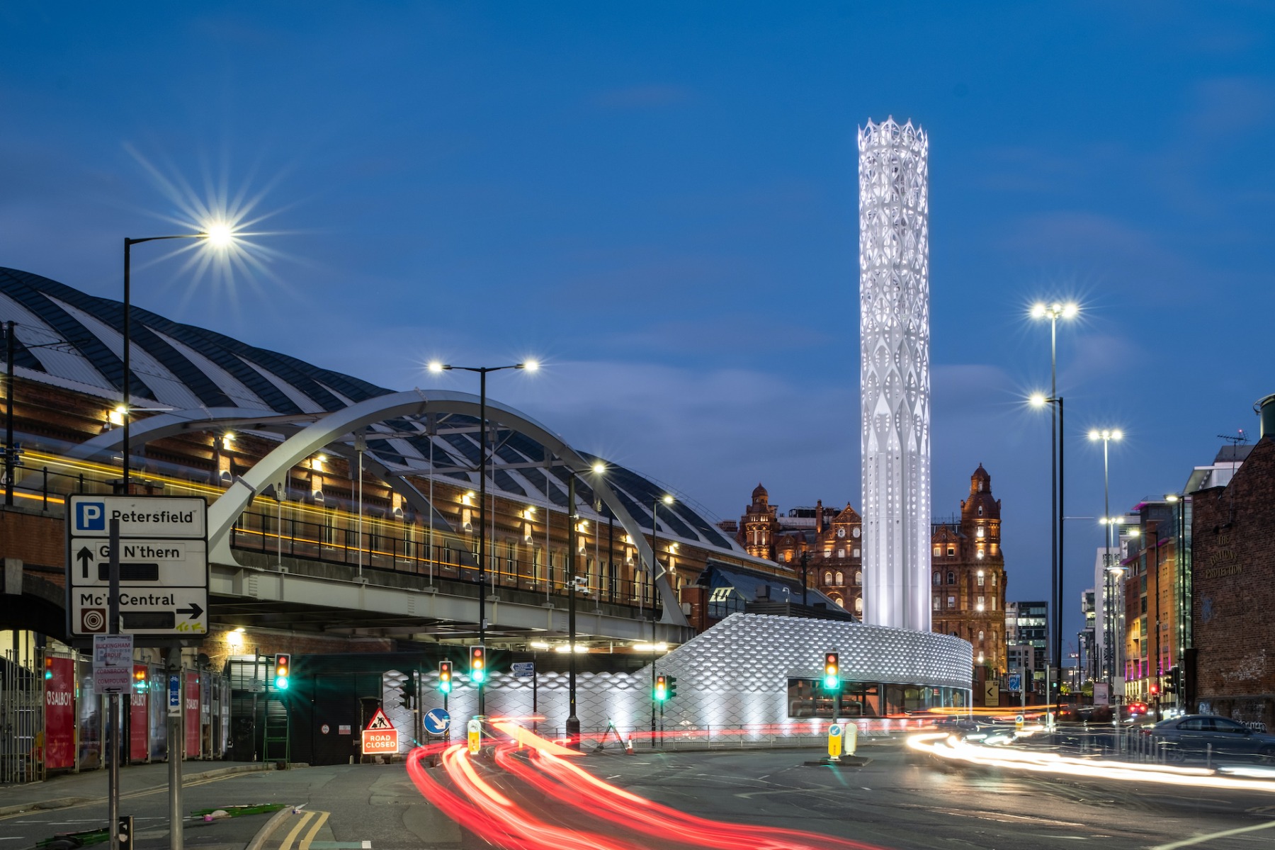 Manchesters Tower of Light und Wall of Energy