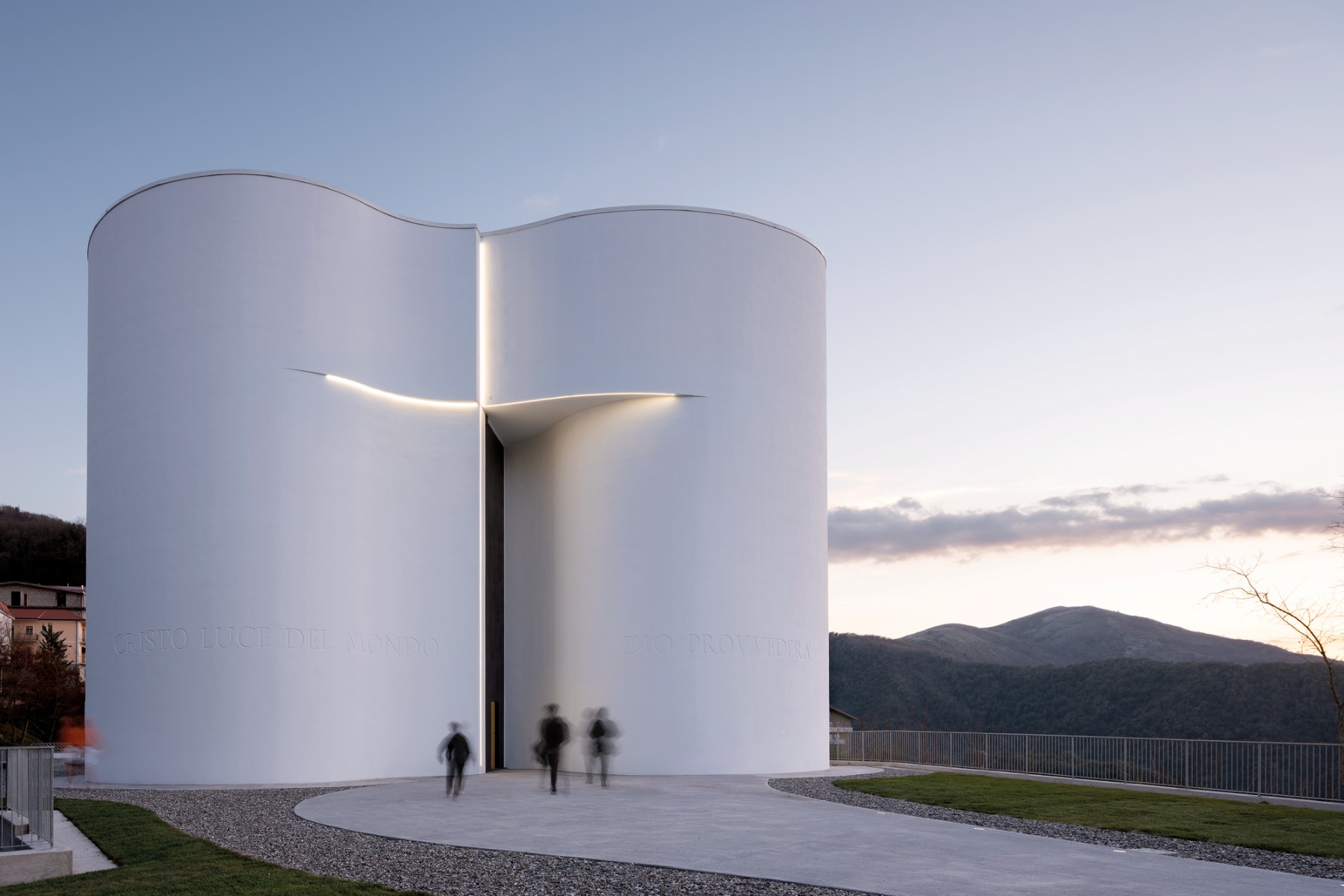 Kirche in Italien von Mario Cucinella Architects