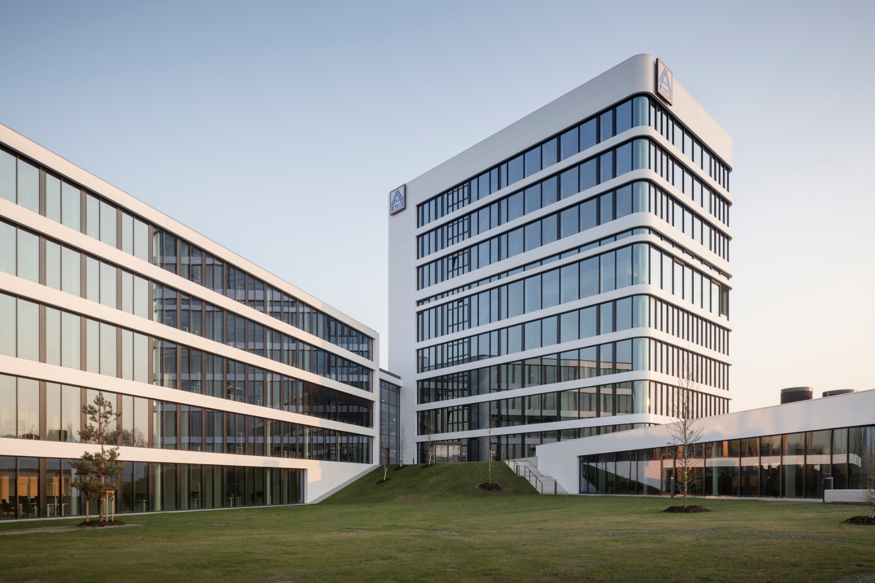 Aldi Nord-Firmenzentrale von Baid Architekten in Essen