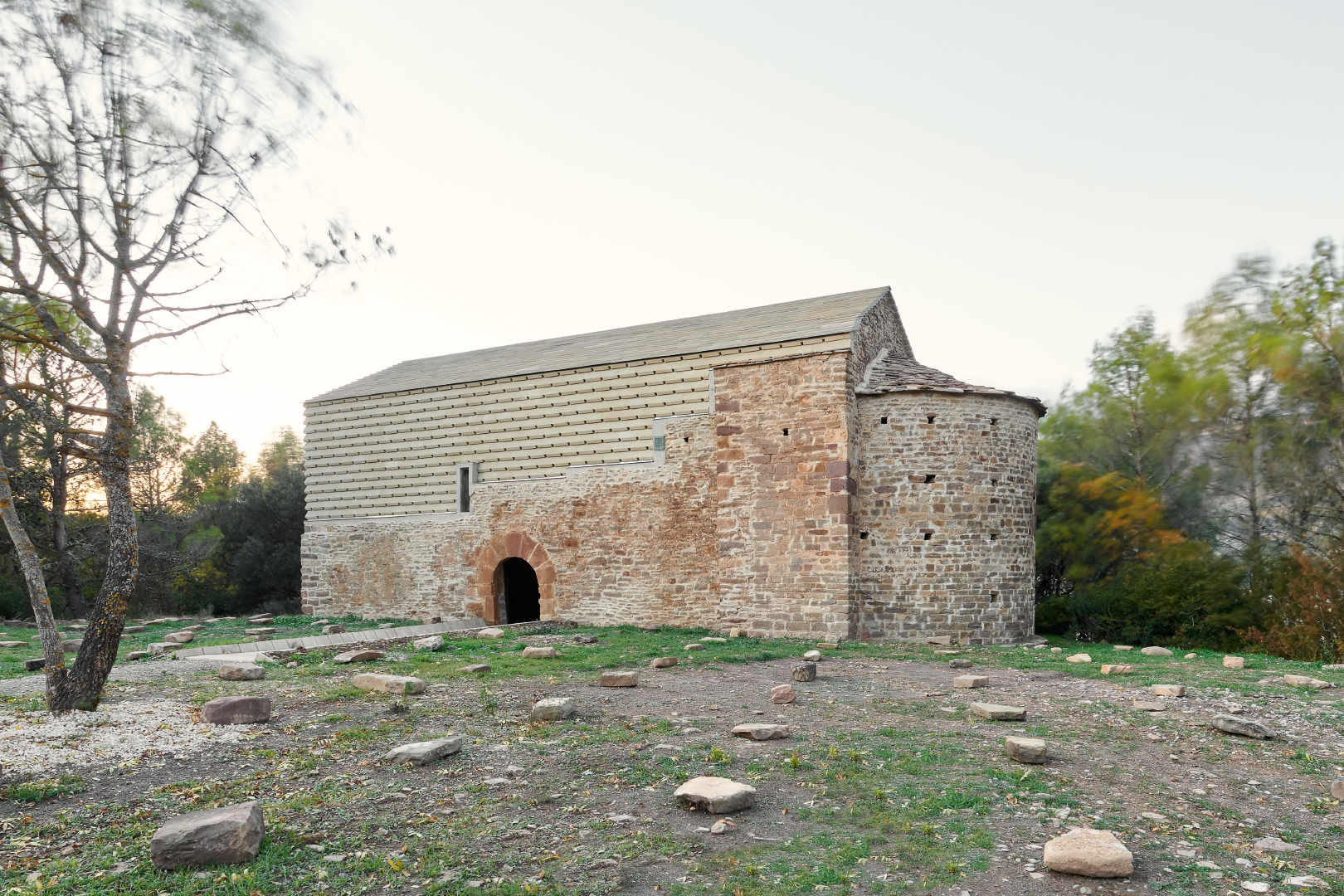 Sebastián Arquitectos sanieren Eremitage in Aragon