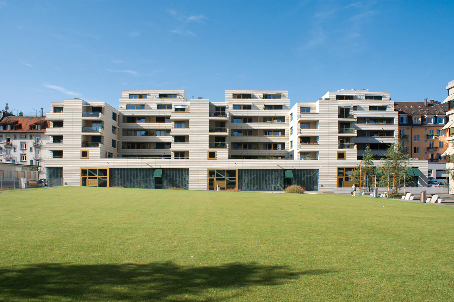 Wohn- und Geschäftshaus in Zürich, Architektur: pool Architekten