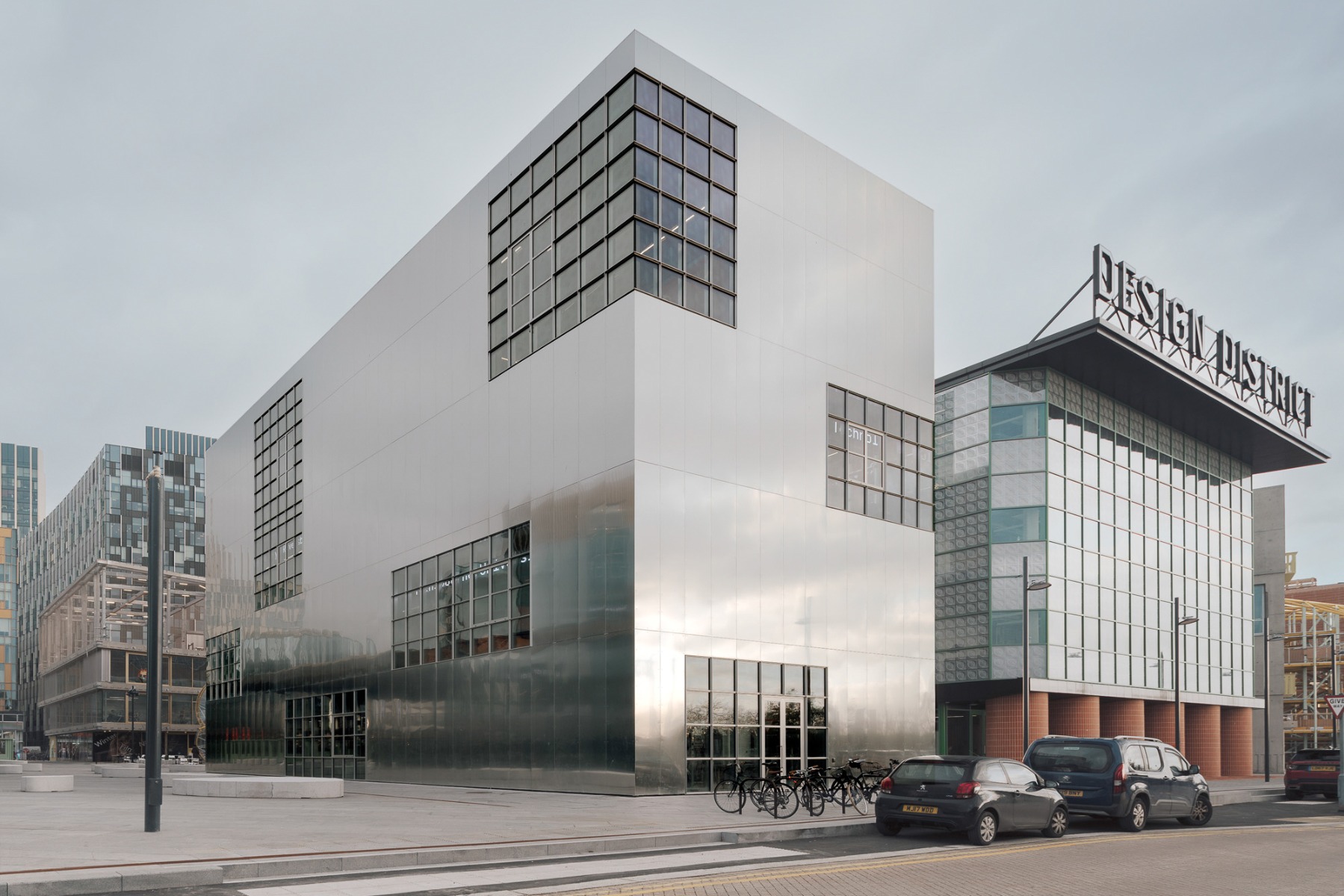 Zwei Ateliergebäude in London von Barozzi Veiga