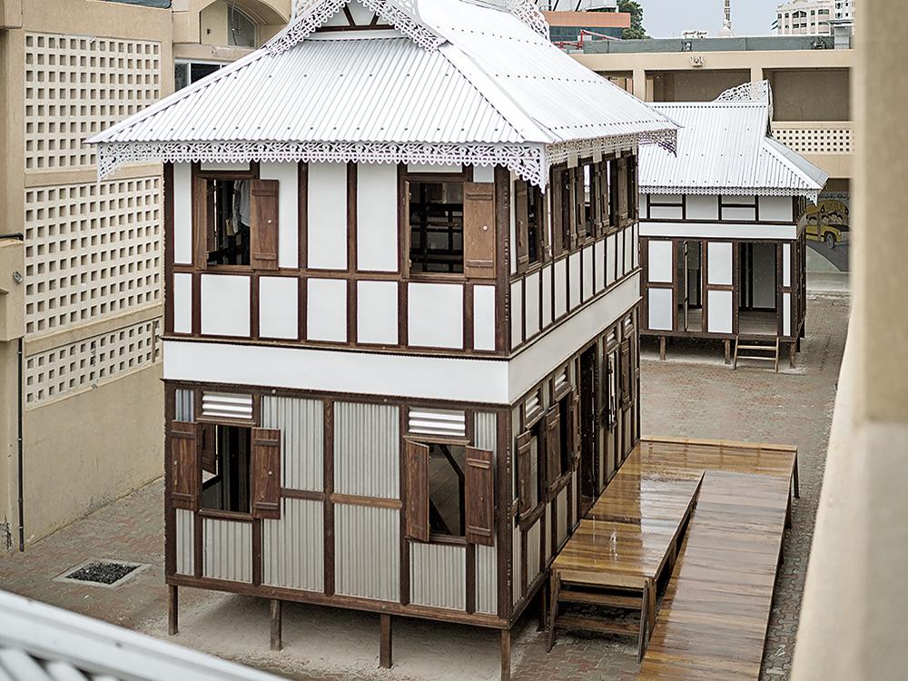 Vernakuläre Bauweise: Die Holzrahmenkonstruktion des Dohar House ist auf den Märkten in Lohajang, Munshiganj und Dohar zu kaufen.