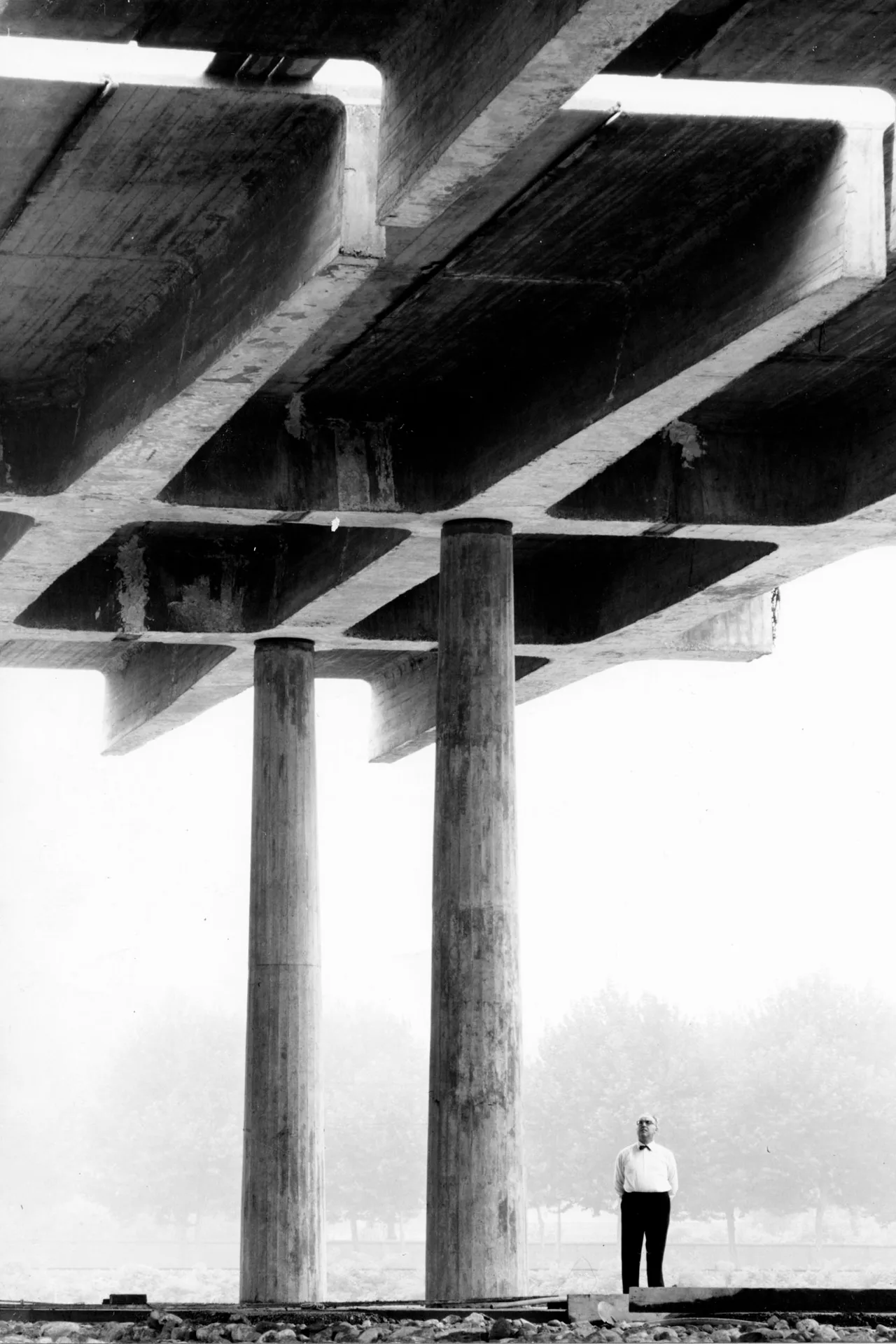 Angelo Mangiarotti, Splügen Bräu Depot in Mestre (1967)