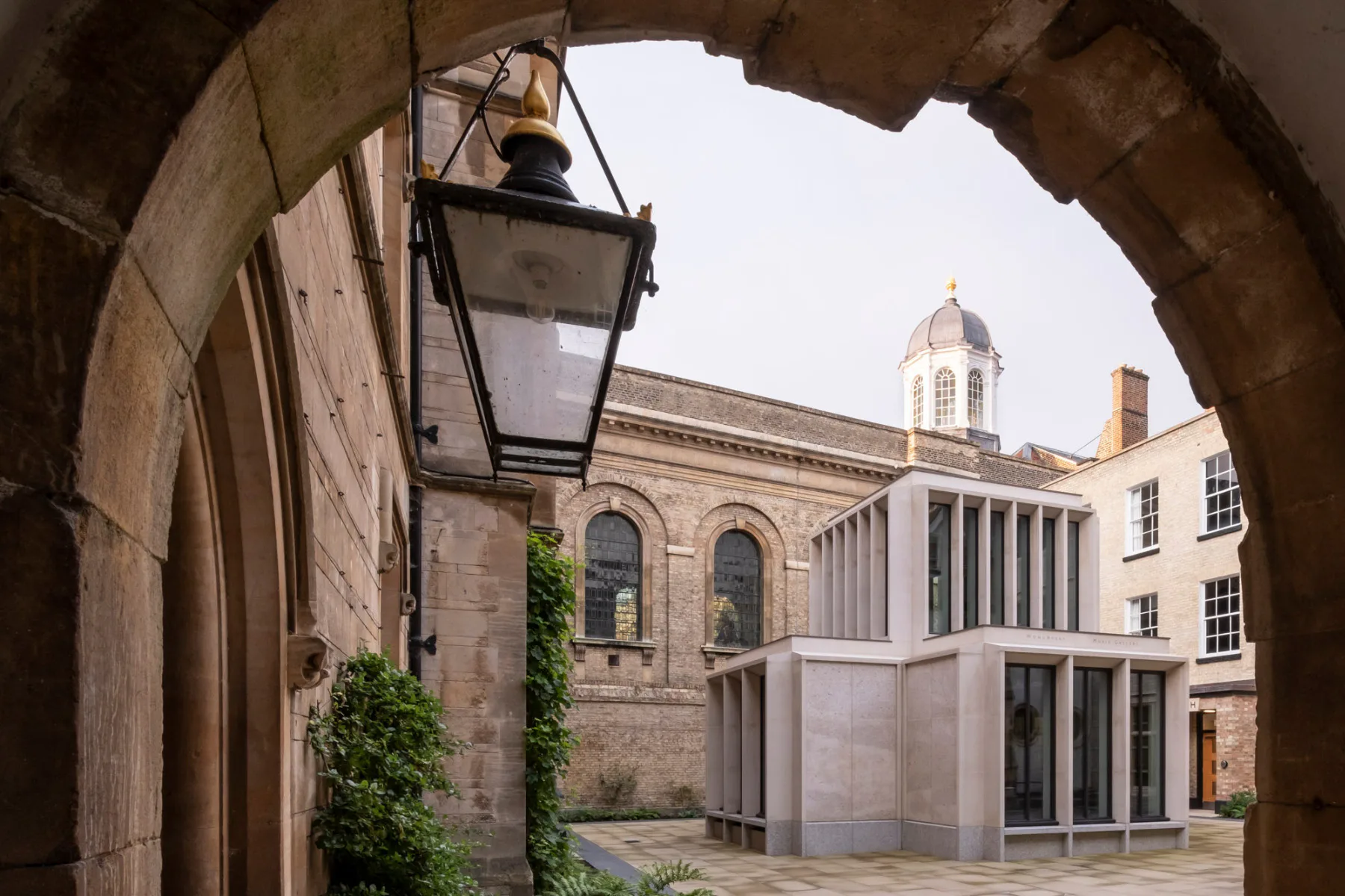 73 m² Grundfläche hat die WongAvery Music Gallery im Avery Court von Trinity Hall.