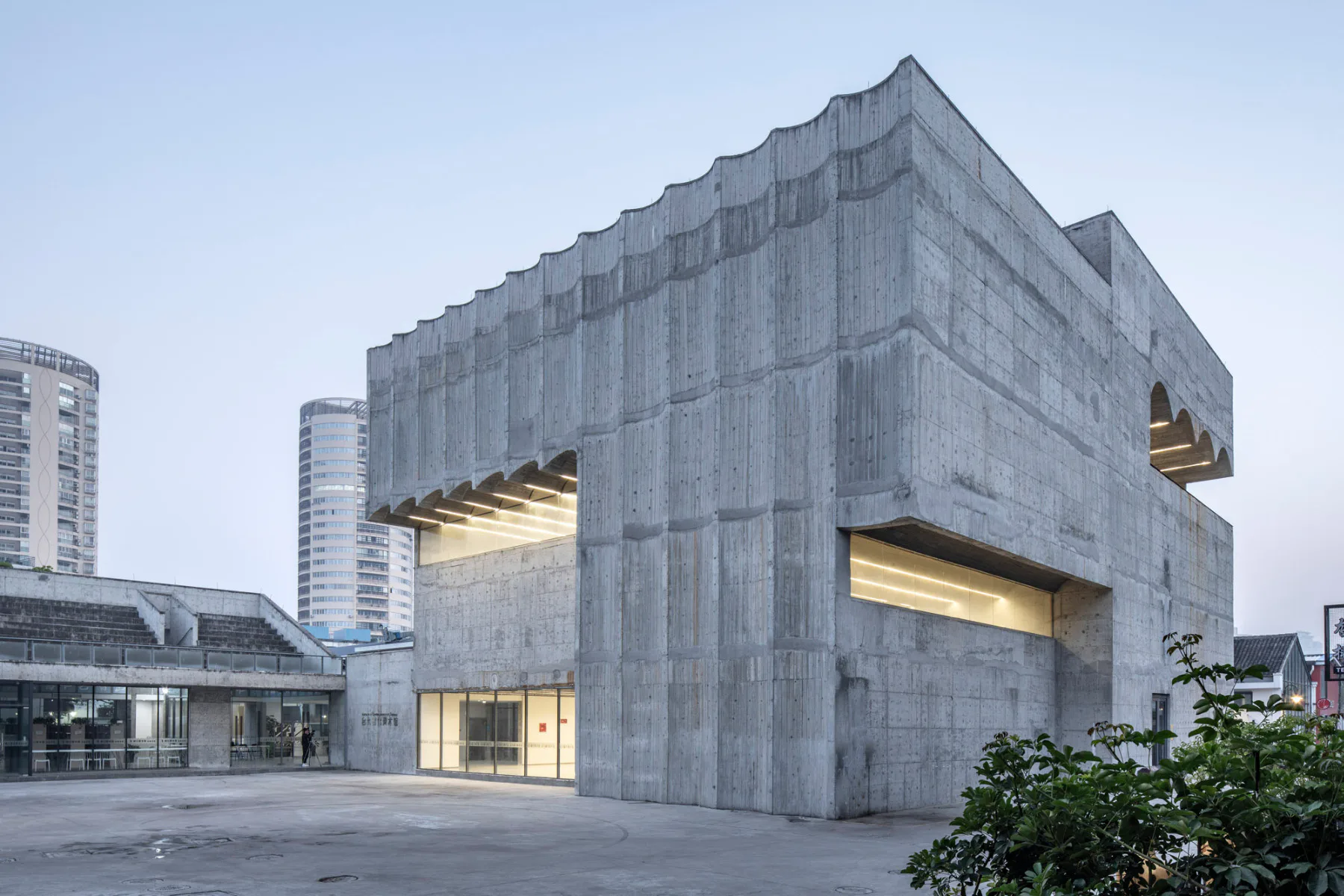 Museum für zeitgenössische Kunst in altem Fabrikgebäude