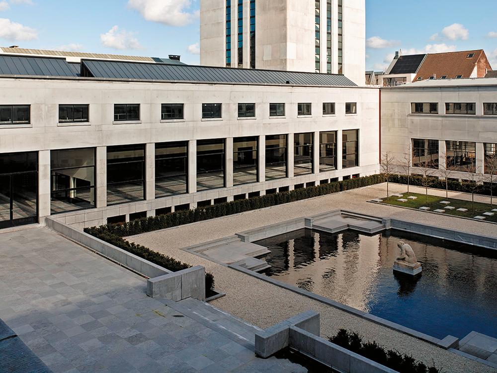 Neues Leben für den Bücherturm in Gent