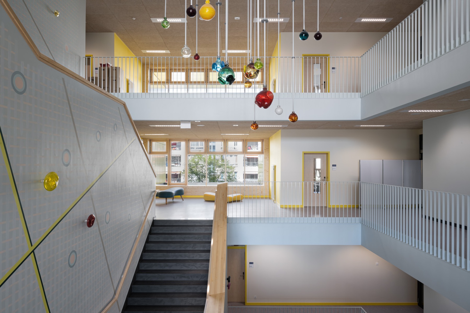 Schule in Berlin von Numrich Albrecht Klumpp