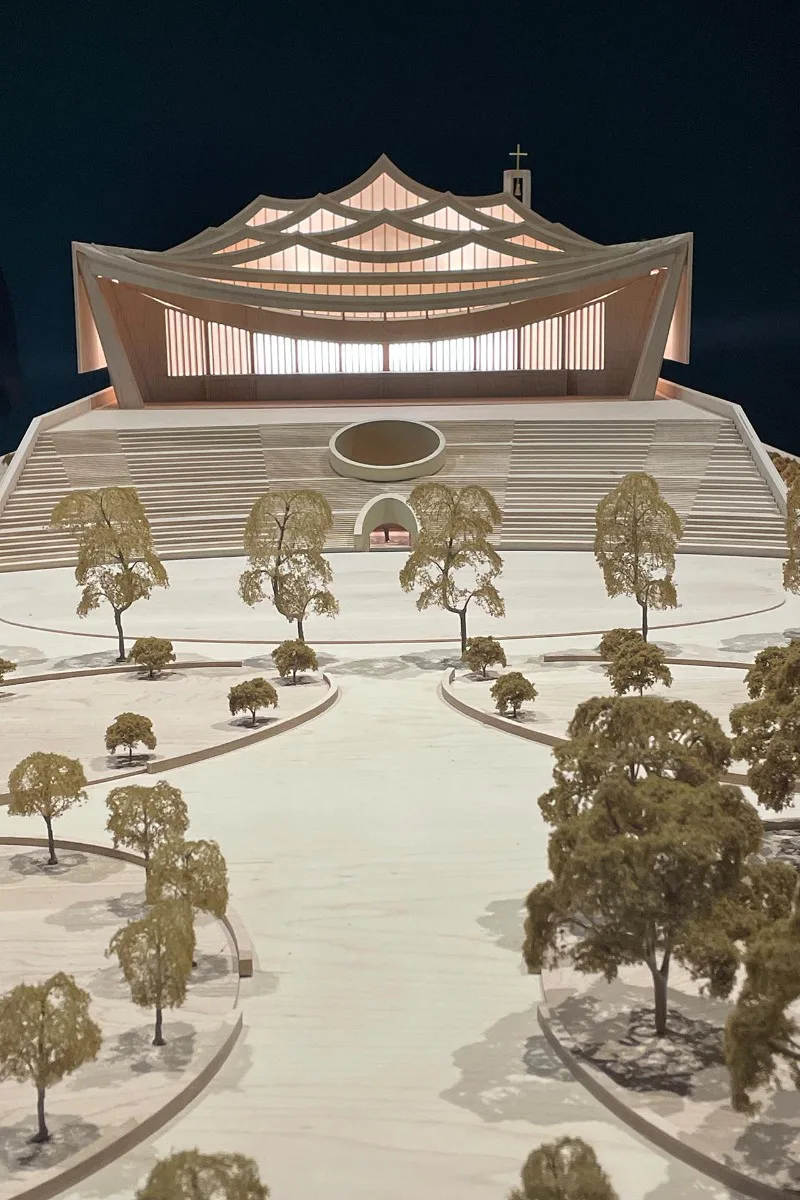 Holzmodell der Nationalen Kathedrale von Ghana in David Adjayes Future Lab