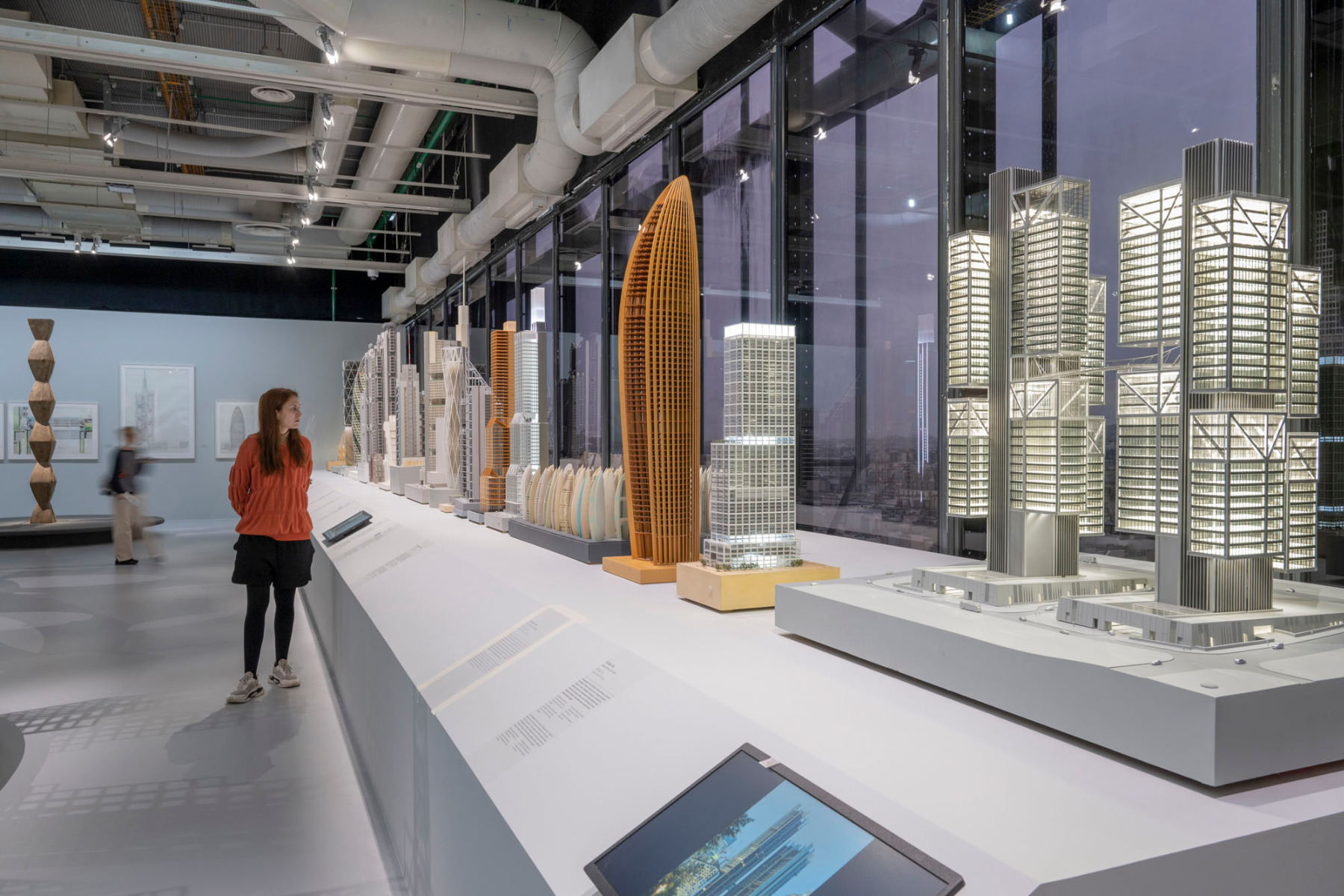 Norman Foster: Architektur inspiriert von Technik und Kunst