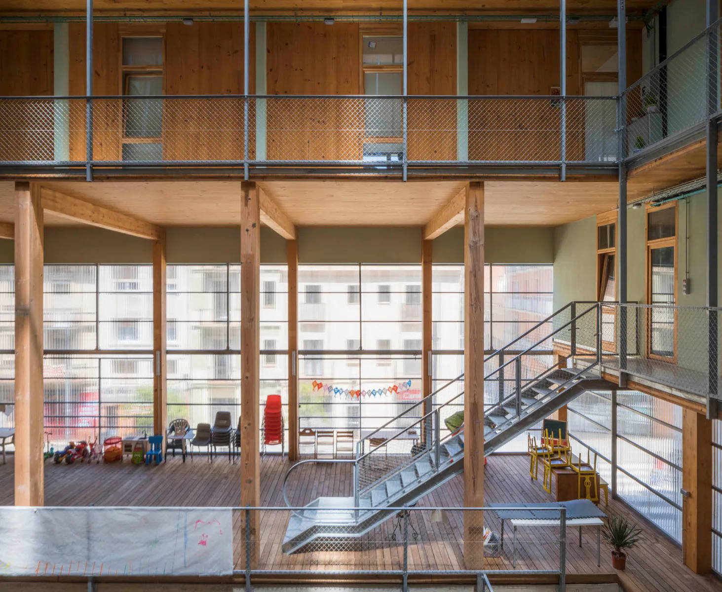 Innenbereich La Borda in Barcelona, Architektur: Lacol