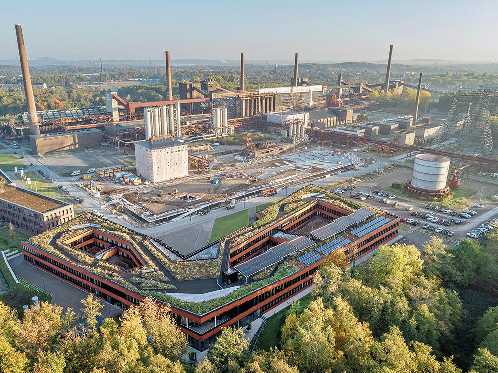 If we want to have a waste-free circular economy, the business models in the construction industry need to change, demands Michael Braungart, inventor of the cradle-to-cradle principle.