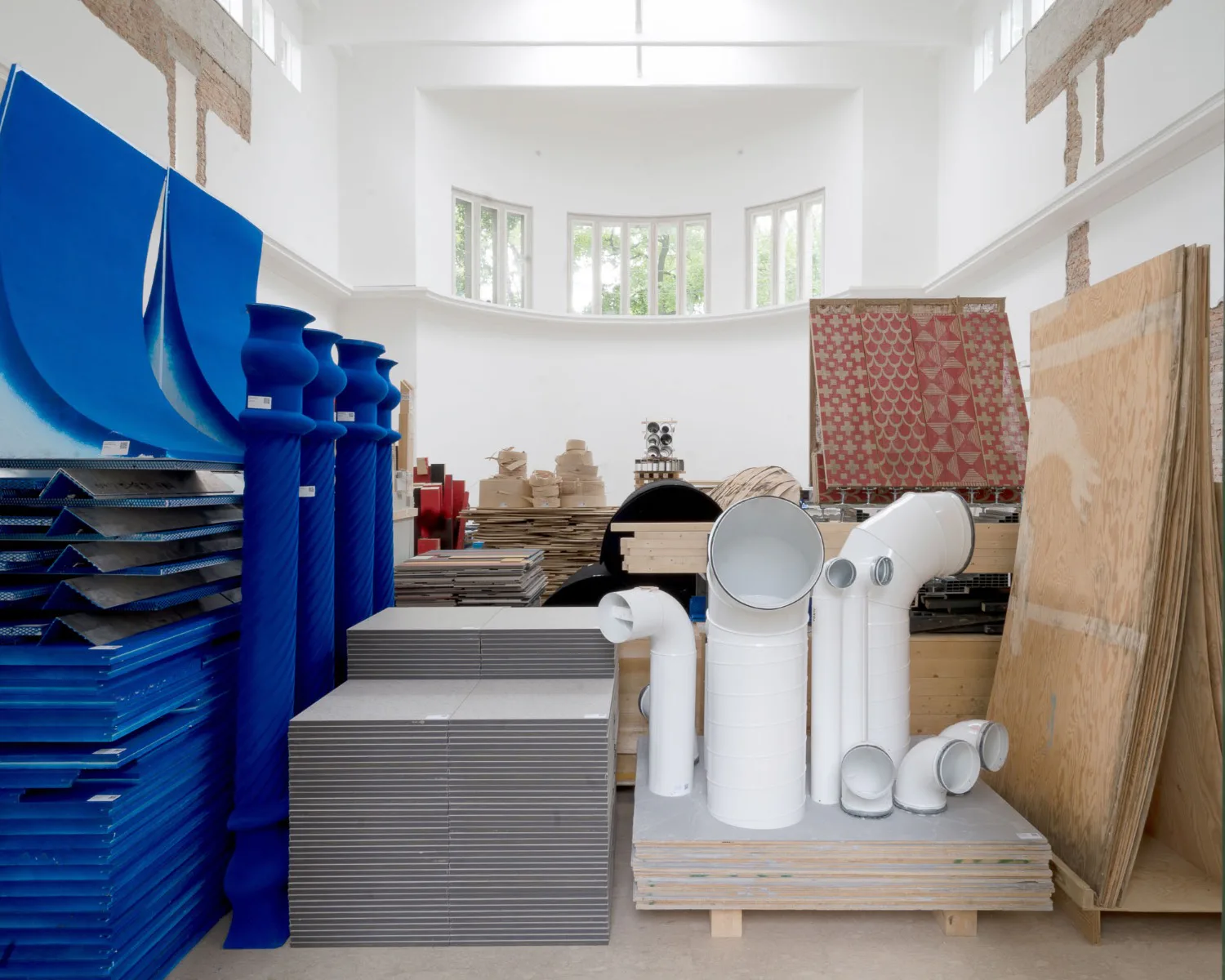Materialsammlung im deutschen Pavillon