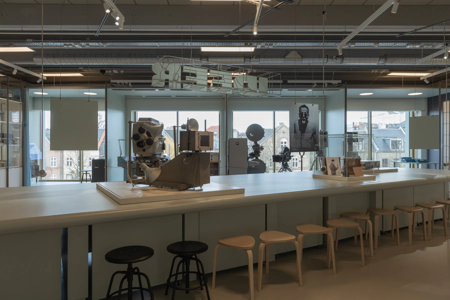 Ausstellung „Ideen, die uns verbinden“
