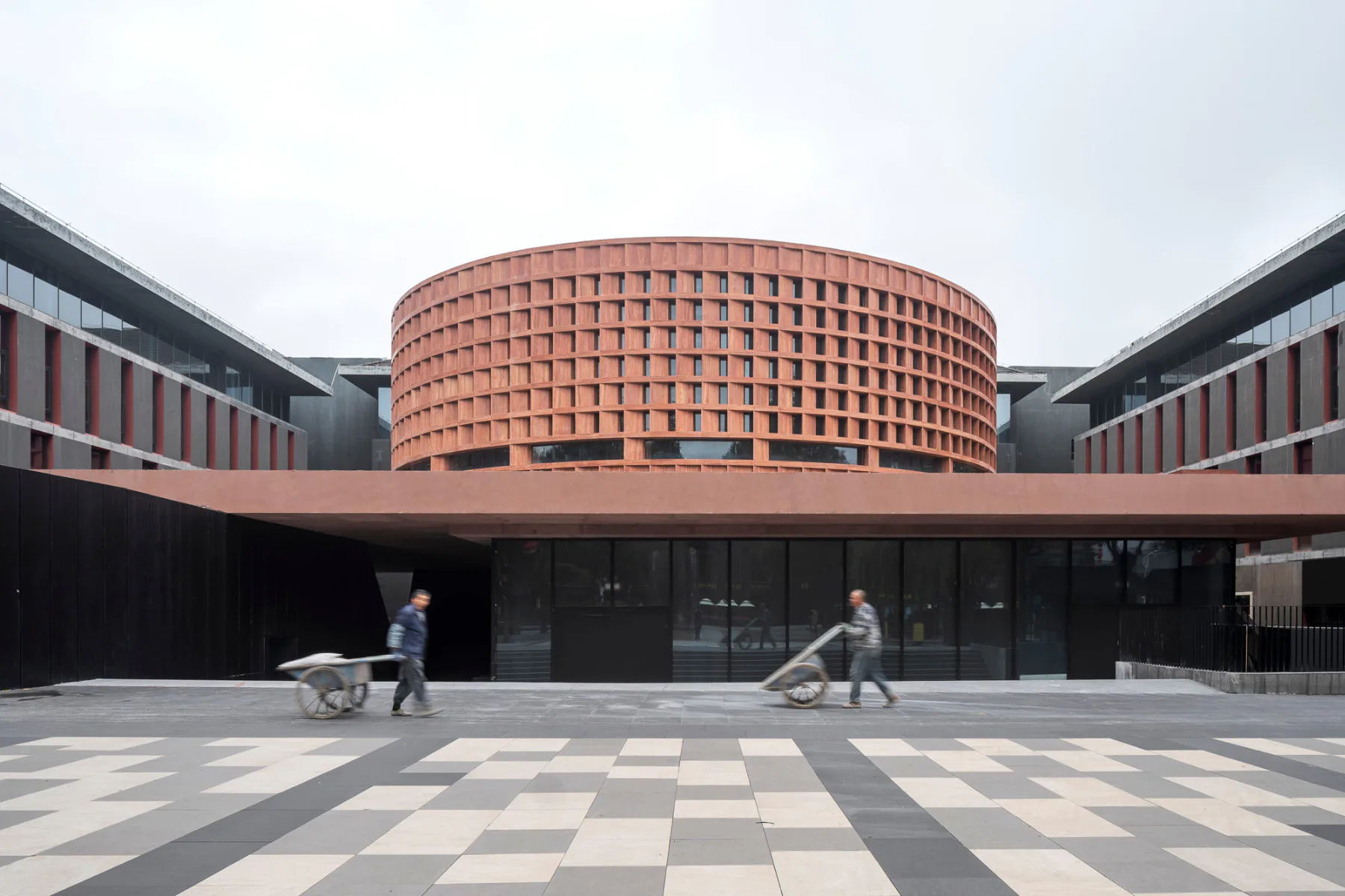 Eingang des unterirdischen Qujiang-Kunstmuseums