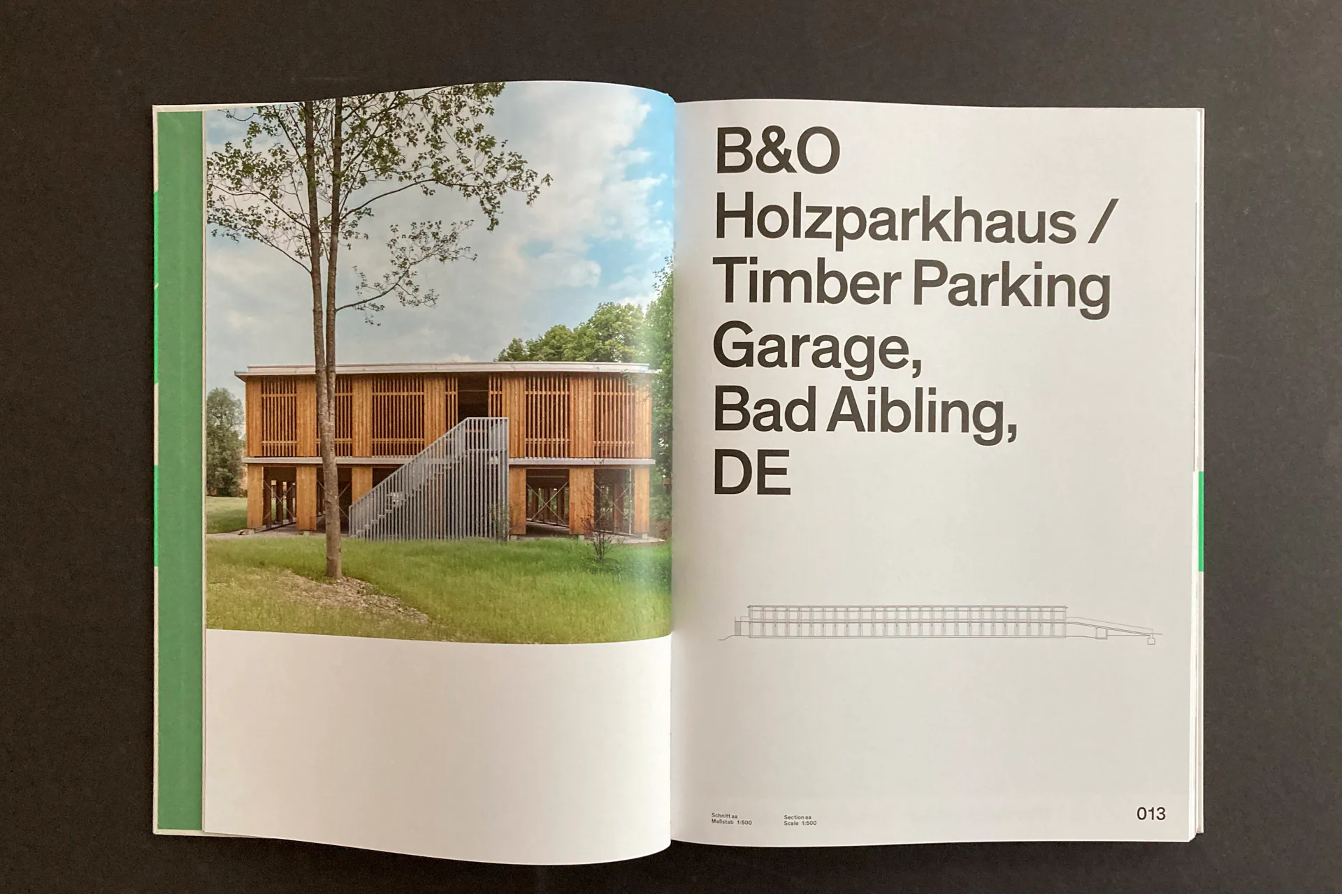 Die Dokumentation des Holzparkhauses in Bad Aibling von HK Architekten findet sich in der Monografie Hermann Kaufmann Architekten. Konstruktion und Baudetails, Edition Detail, München, 2023.